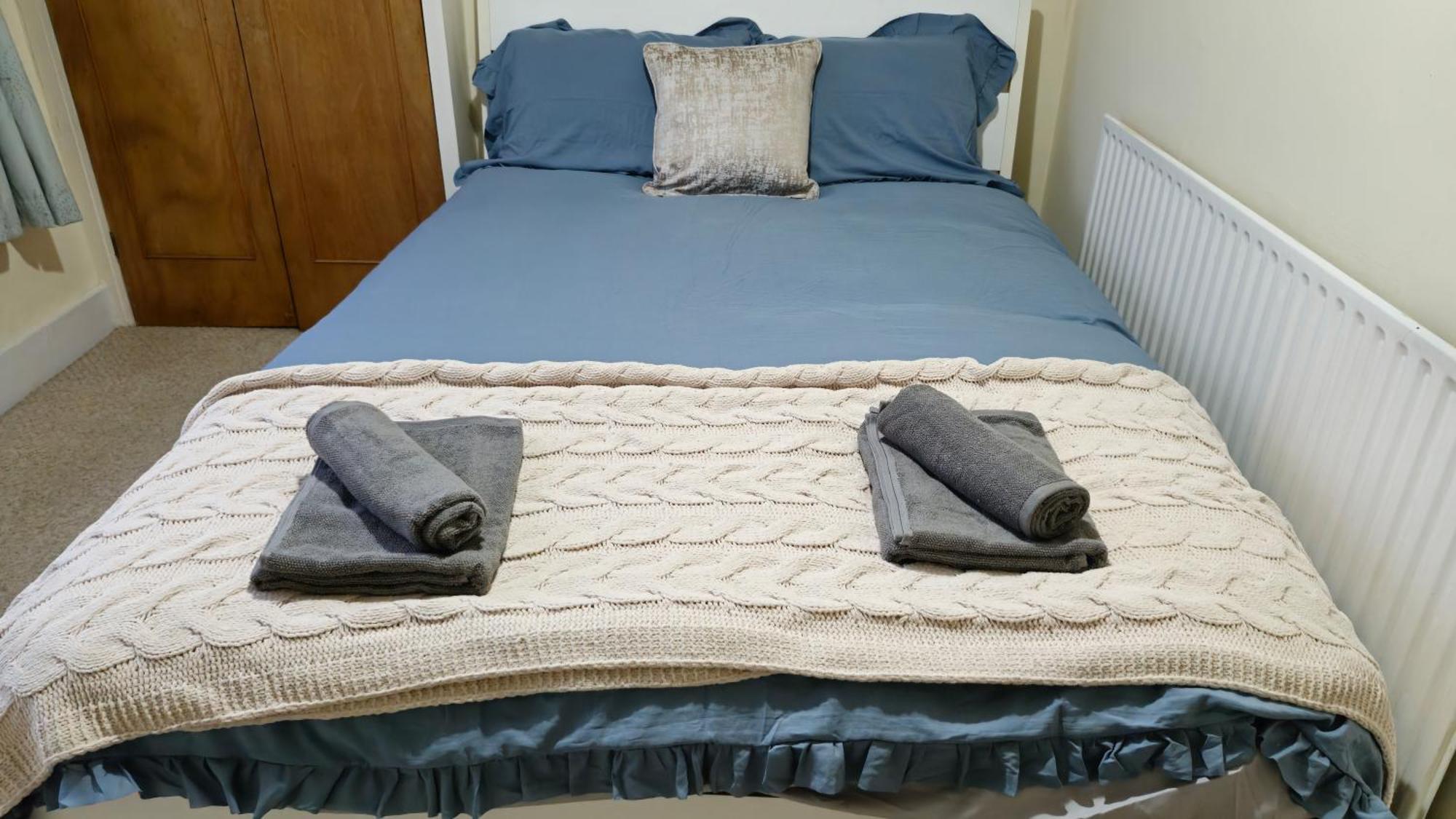 Appartamento Charming Flat In Wimbledon Londra Esterno foto