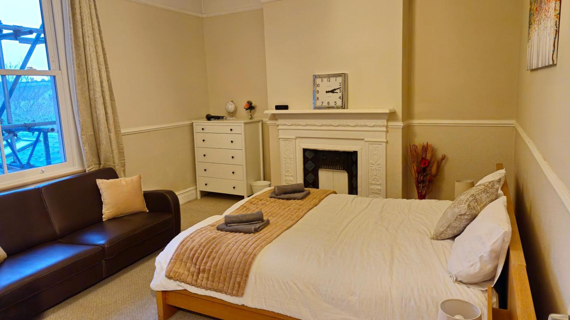 Appartamento Charming Flat In Wimbledon Londra Esterno foto
