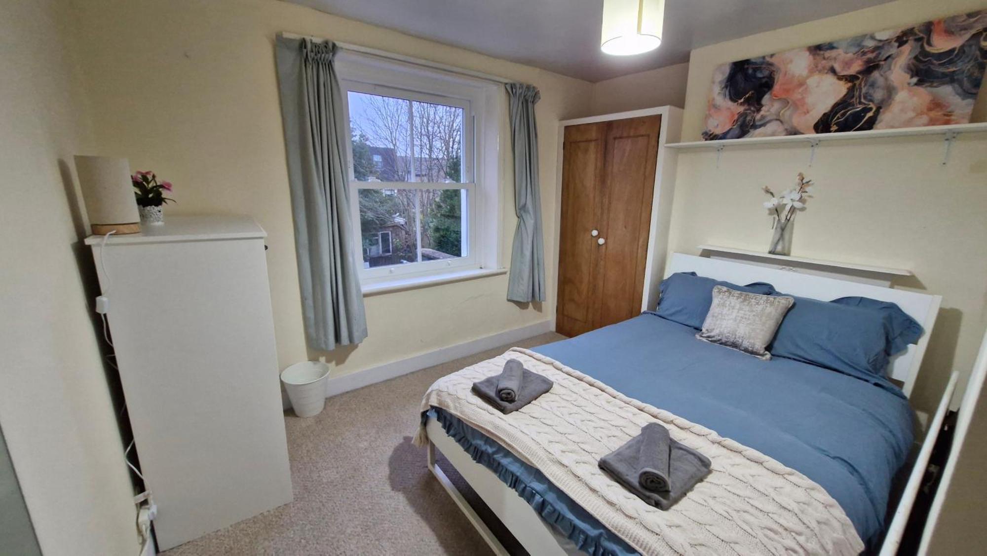 Appartamento Charming Flat In Wimbledon Londra Esterno foto