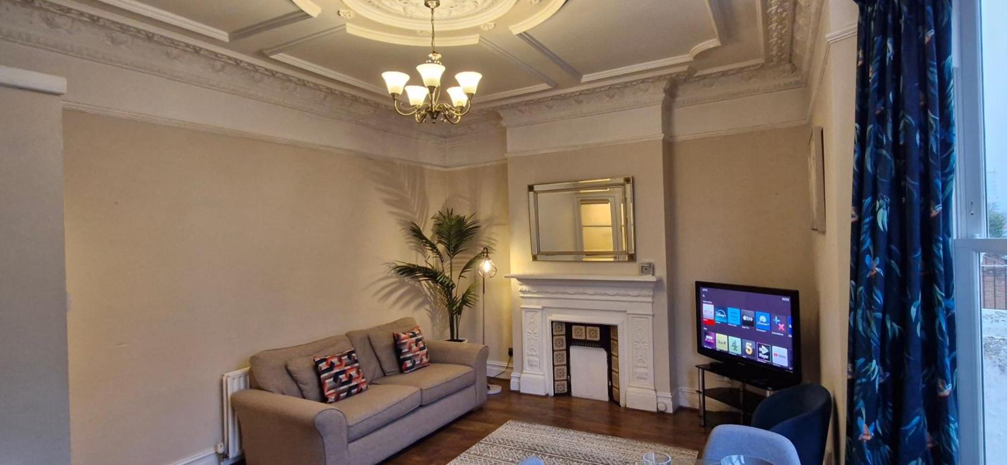 Appartamento Charming Flat In Wimbledon Londra Esterno foto